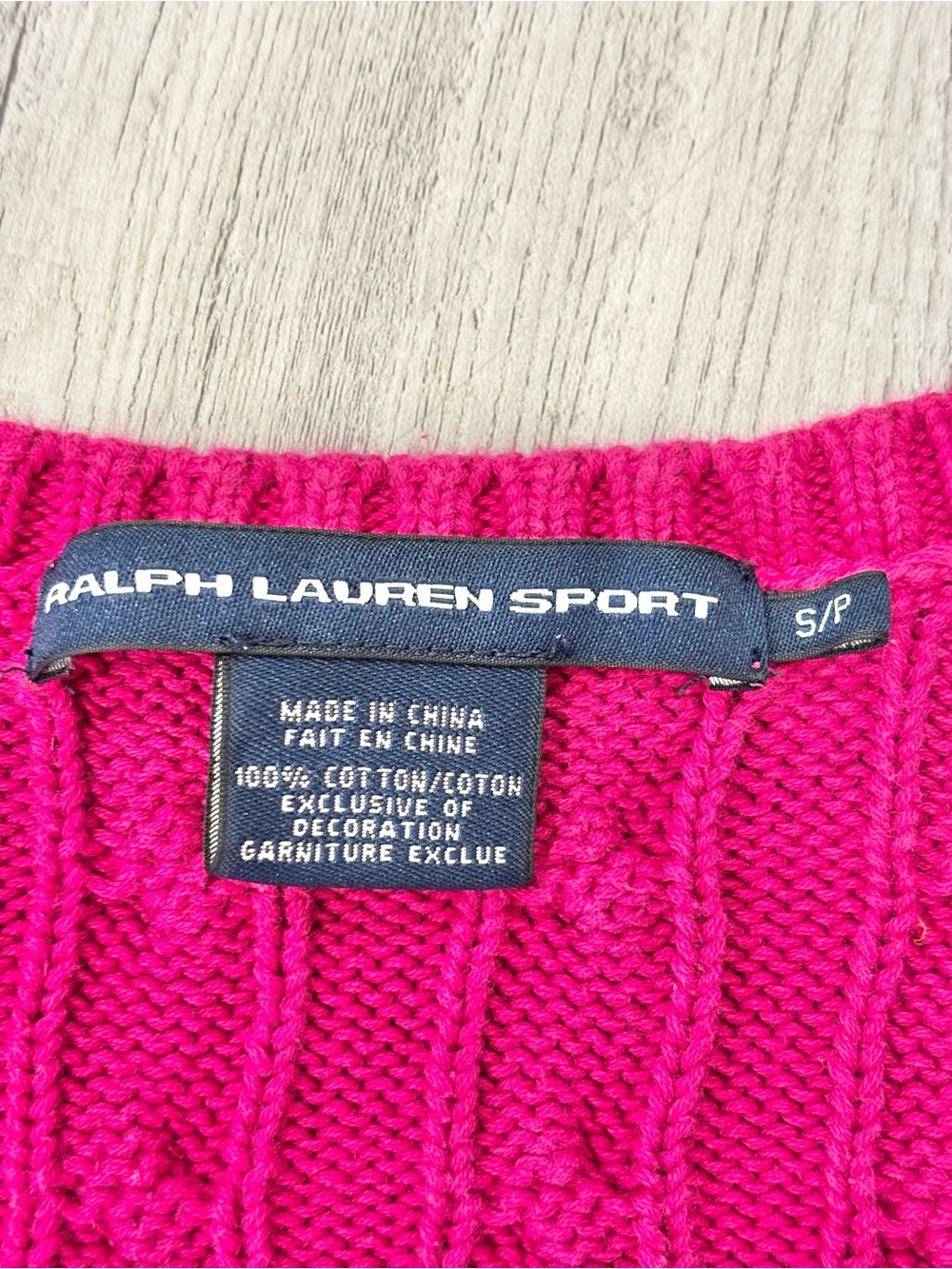 Ralph Lauren Vintage Pink V-Neck Cable Knit Sweater Small - Picture 5 of 7